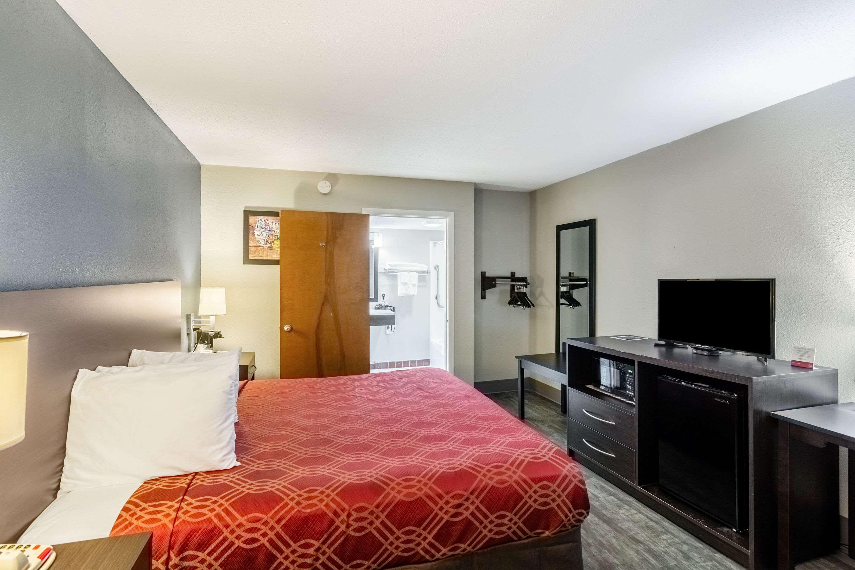 Econo Lodge Crestview Buitenkant foto
