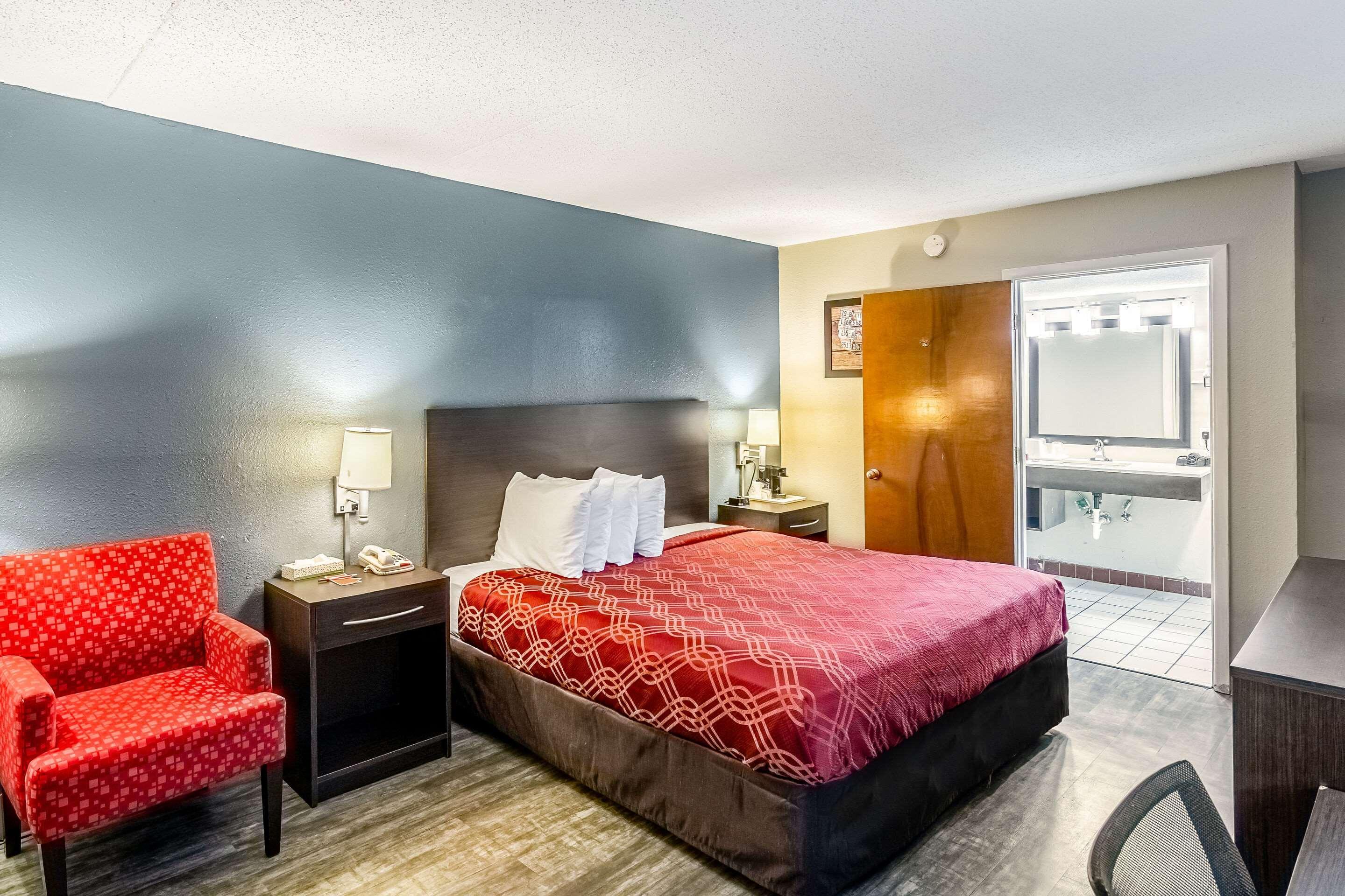 Econo Lodge Crestview Buitenkant foto